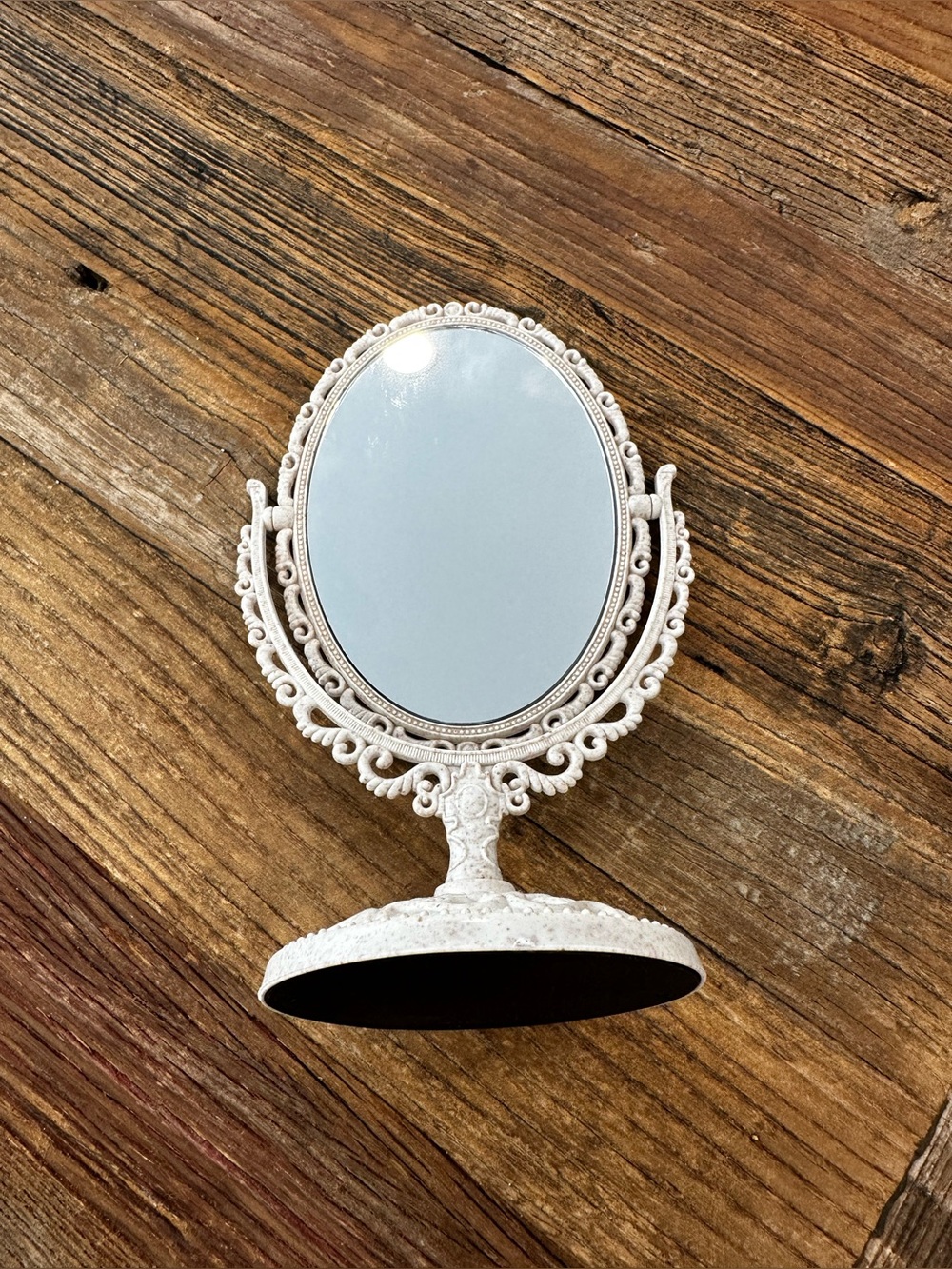 Vintage-Style Oval Table Mirror in Distressed White